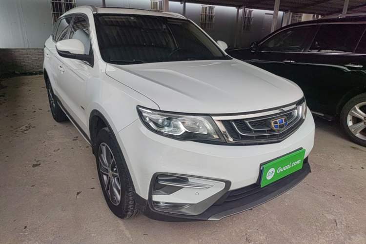 Used Geely Auto Emgrand X7 Sport 2018 1.8TD Automatic Two-Wheel Drive Smart Connect 4G Internet Edition Front Right 45 Deg