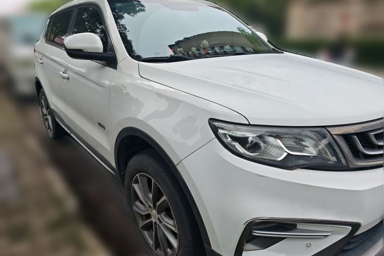 Used Geely Auto Emgrand X7 Sport 2018 1.8TD Automatic Two-Wheel Drive Smart Connect 4G Internet Edition Front Right 45 Deg
