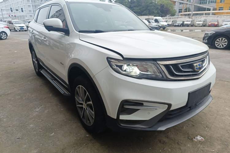 Used Geely Auto Emgrand X7 Sport 2018 1.8TD Automatic Two-Wheel Drive Smart 4G Connected Version Front Right 45 Deg