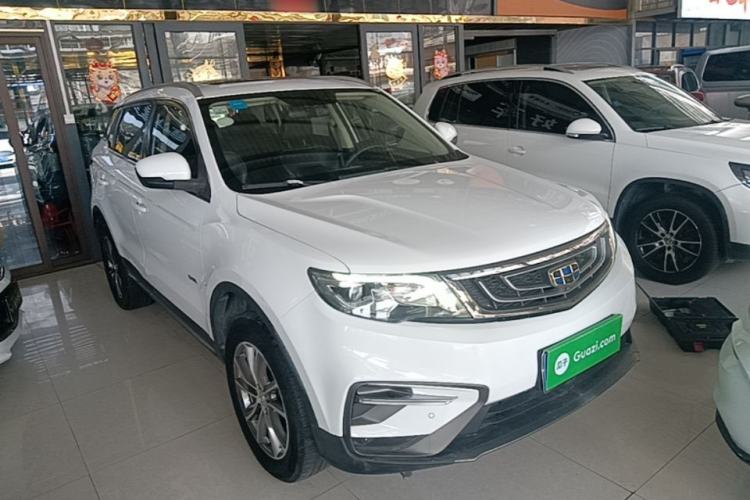 Used Geely Auto Emgrand X7 Sport 2018 1.8TD Automatic Two-Wheel Drive Smart Connect 4G Internet Edition Front Right 45 Deg
