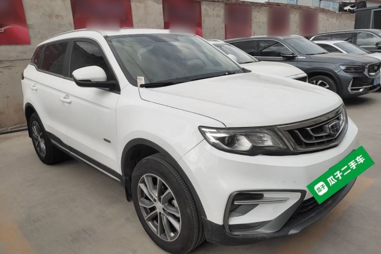 Used Geely Auto Emgrand X7 Sport 2018 1.8TD Automatic Two-Wheel Drive Smart Connect 4G Internet Edition Front Right 45 Deg