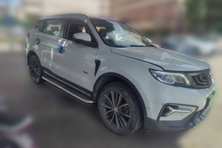 Used Geely Auto Emgrand X7 Sport 2018 1.8TD Automatic Two-Wheel Drive ZhiZun Model with 4G Connectivity Front Right 45 Deg