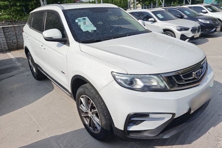 Used Geely Auto Emgrand X7 Sport 2018 1.8TD Automatic Two-Wheel Drive Smart Connect 4G Internet Edition Front Right 45 Deg