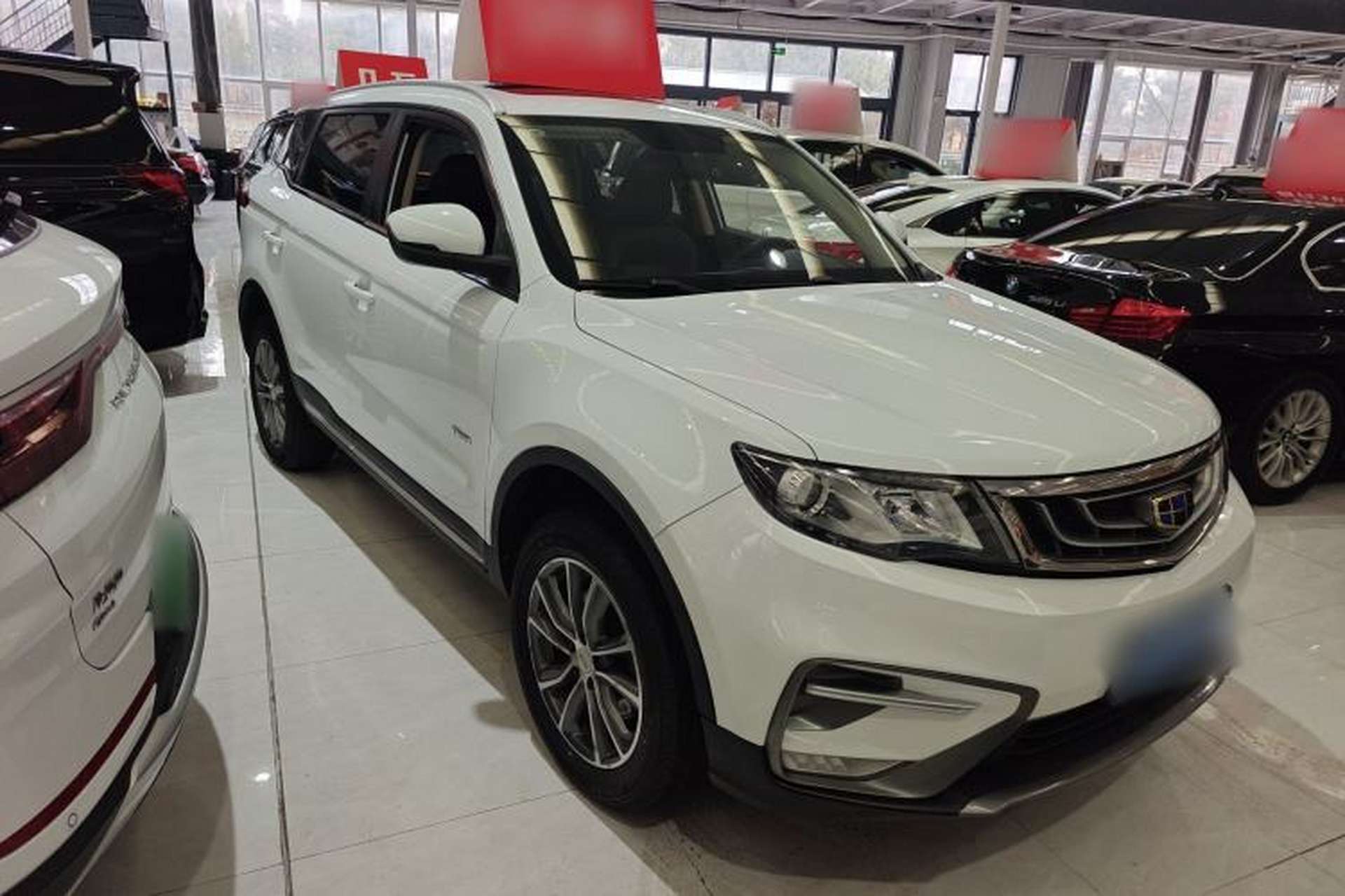 Used Geely Auto Emgrand X7 Sport 2018 1.8TD Automatic Two-Wheel Drive Zhiya Model Front Right 45 Deg