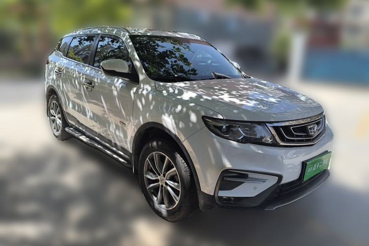 Used Geely Auto Emgrand X7 Sport 2018 1.8TD Automatic Two-Wheel Drive Smart Connect 4G Internet Edition Front Right 45 Deg