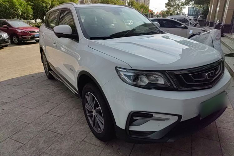 Used Geely Auto Emgrand X7 Sport 2018 1.8TD Automatic Two-Wheel Drive Smart 4G Connected Version Front Right 45 Deg