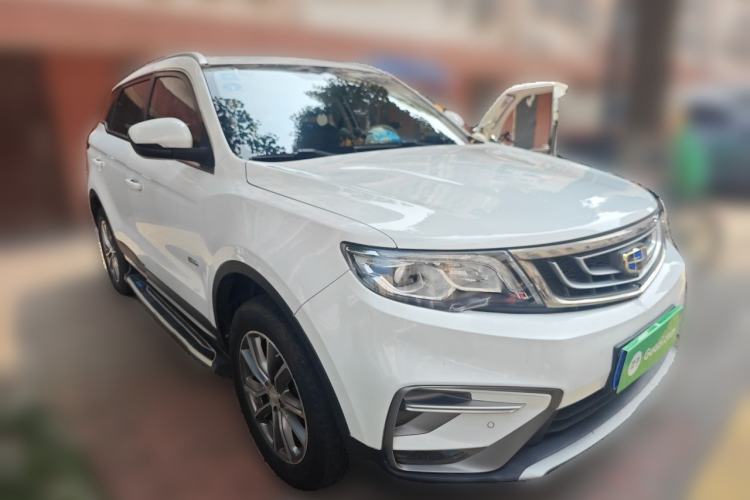 Used Geely Auto Emgrand X7 Sport 2018 1.8TD Automatic Two-Wheel Drive Smart Connect 4G Internet Edition Front Right 45 Deg