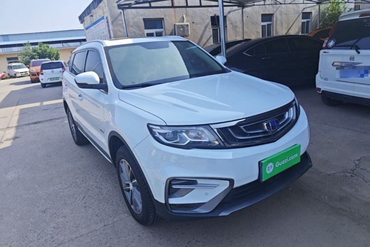 Used Geely Auto Emgrand X7 Sport 2018 1.8TD Automatic Two-Wheel Drive Smart Connect 4G Internet Edition Front Right 45 Deg