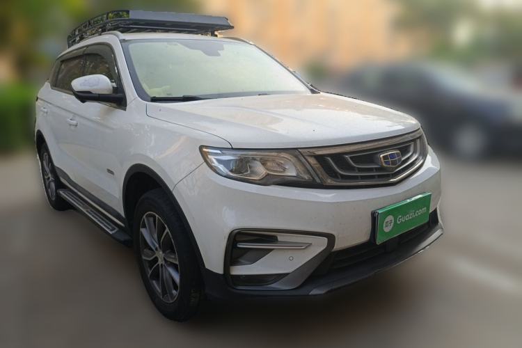 Used Geely Auto Emgrand X7 Sport 2018 1.8TD Automatic Two-Wheel Drive Smart 4G Connected Version Front Right 45 Deg