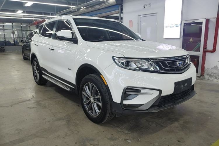 Used Geely Auto Emgrand X7 Sport 2018 1.8TD Automatic Two-Wheel Drive Smart Connect 4G Internet Edition Front Right 45 Deg