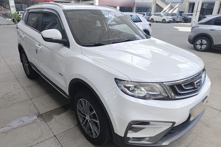 Used Geely Auto Emgrand X7 Sport 2018 1.8TD Automatic Two-Wheel Drive Smart Connect 4G Internet Edition Front Right 45 Deg