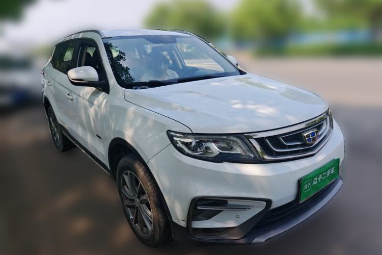 Used Geely Auto Emgrand X7 Sport 2018 1.8TD Automatic Two-Wheel Drive Smart Connect 4G Internet Edition Front Right 45 Deg