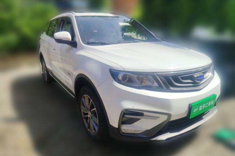 Used Geely Auto Emgrand X7 Sport 2018 1.8TD Automatic Two-Wheel Drive Zhiya Model Front Right 45 Deg