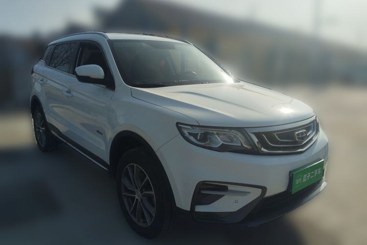 Used Geely Auto Emgrand X7 Sport 2018 1.8TD Automatic Two-Wheel Drive Smart Connect 4G Internet Edition Front Right 45 Deg