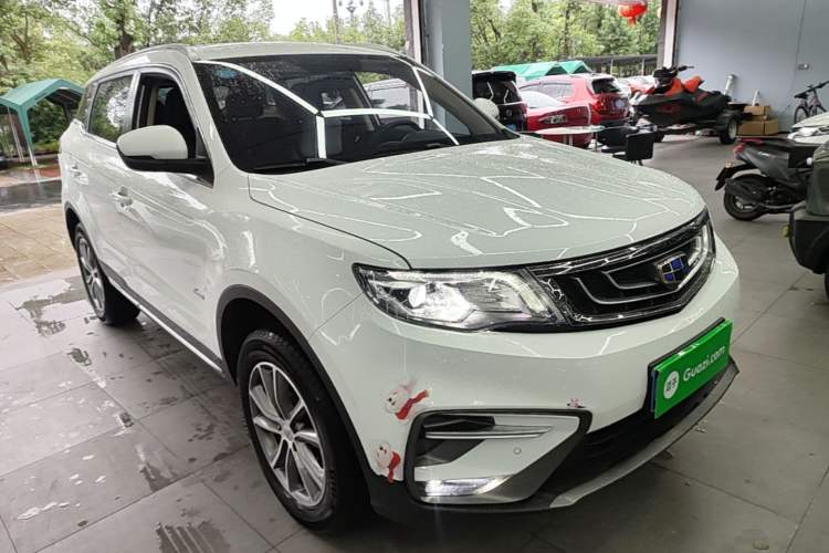 Used Geely Auto Emgrand X7 Sport 2018 1.8TD Automatic Two-Wheel Drive Smart Connect 4G Internet Edition Front Right 45 Deg