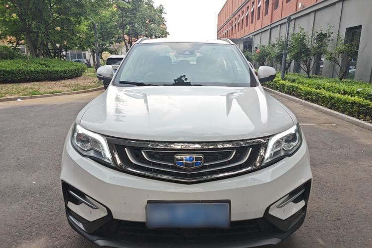 Used Geely Auto Emgrand X7 Sport 2018 1.8TD Automatic Two-Wheel Drive ZhiZun Model with 4G Connectivity Front
