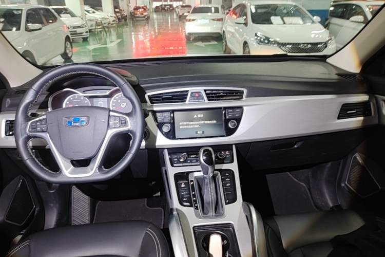 Used Geely Auto Emgrand X7 Sport 2018 1.8TD Automatic Two-Wheel Drive Zhiya Model Gear Lever