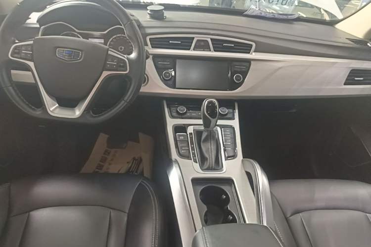 Used Geely Auto Emgrand X7 Sport 2018 1.8TD Automatic Two-Wheel Drive Zhiya Model Gear Lever
