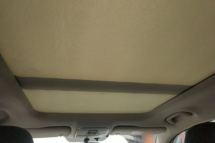 Used Geely Auto Emgrand X7 Sport 2018 1.8TD Automatic Two-Wheel Drive Smart Connect 4G Internet Edition Headliner