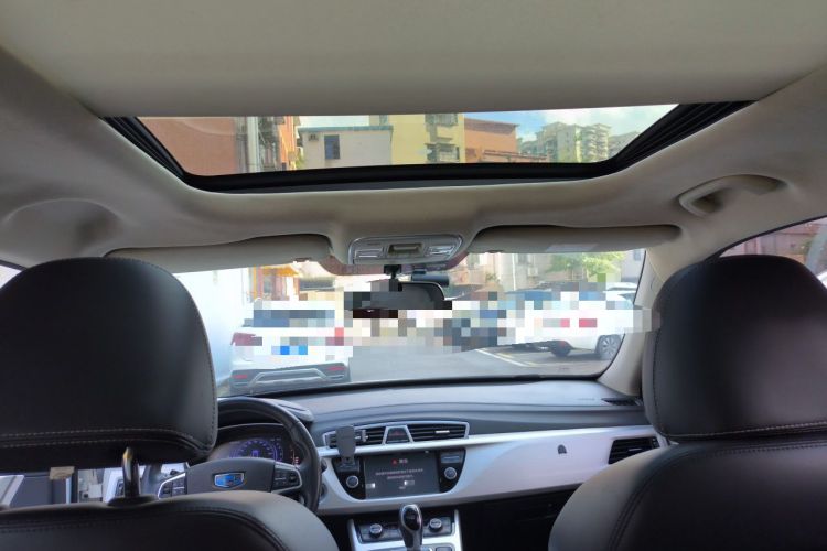 Used Geely Auto Emgrand X7 Sport 2018 1.8TD Automatic Two-Wheel Drive Smart Connect 4G Internet Edition Headliner