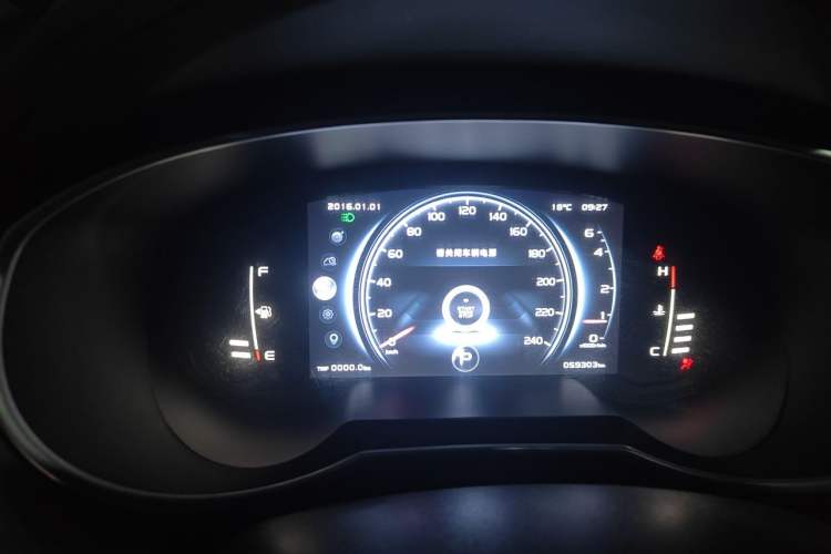 Used Geely Auto Emgrand X7 Sport 2018 1.8TD Automatic Two-Wheel Drive ZhiZun Model with 4G Connectivity Instrument Cluster