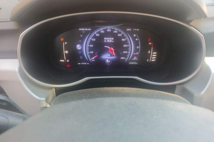 Used Geely Auto Emgrand X7 Sport 2018 1.8TD Automatic Two-Wheel Drive Smart Connect 4G Internet Edition Instrument Cluster