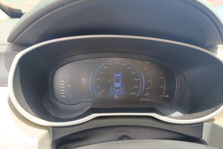 Used Geely Auto Emgrand X7 Sport 2018 1.8TD Automatic Two-Wheel Drive Smart Connect 4G Internet Edition Instrument Cluster
