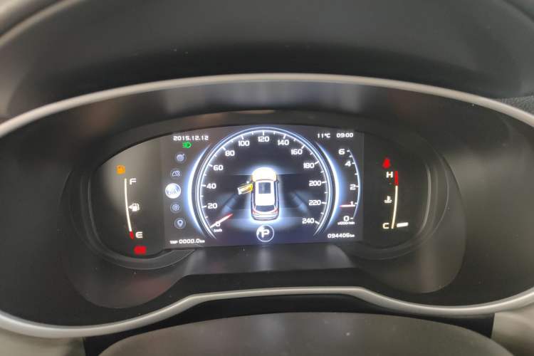 Used Geely Auto Emgrand X7 Sport 2018 1.8TD Automatic Two-Wheel Drive Smart Connect 4G Internet Edition Instrument Cluster