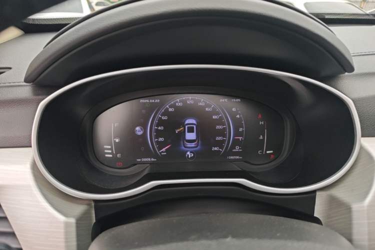 Used Geely Auto Emgrand X7 Sport 2018 1.8TD Automatic Two-Wheel Drive Smart Connect 4G Internet Edition Instrument Cluster
