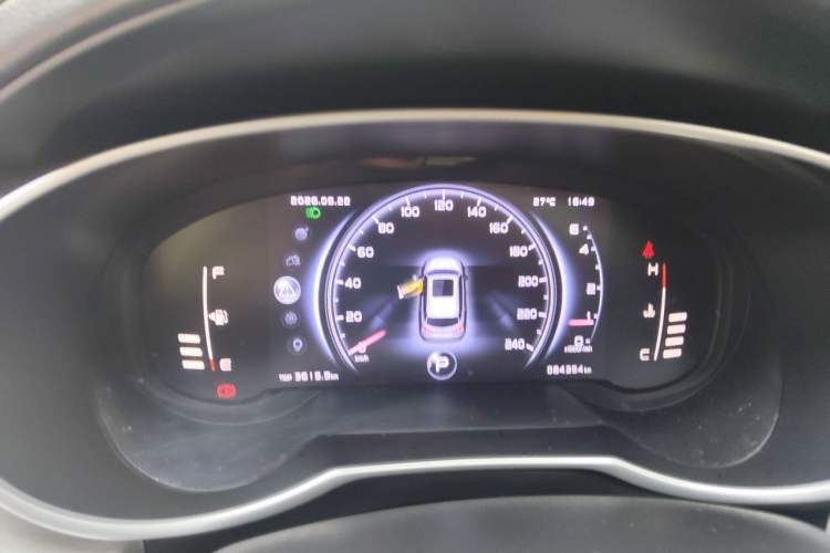 Used Geely Auto Emgrand X7 Sport 2018 Revised Version 1.8TD Automatic Two-Wheel Drive Smart Connectivity 4G-Enabled Edition Instrument Cluster