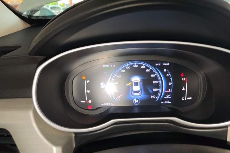 Used Geely Auto Emgrand X7 Sport 2018 1.8TD Automatic Two-Wheel Drive Smart Connect 4G Internet Edition Instrument Cluster