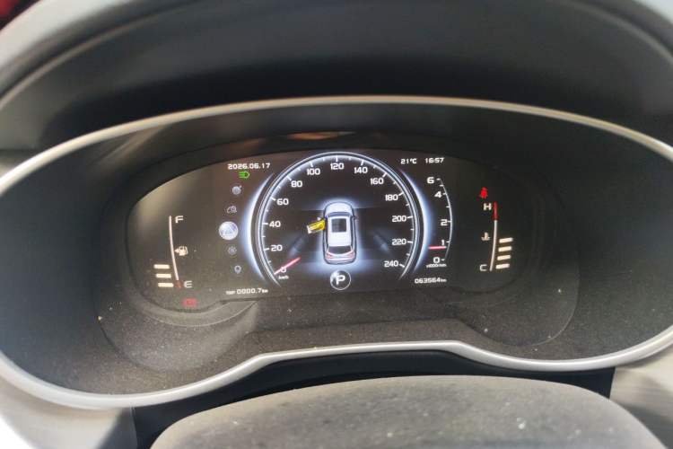 Used Geely Auto Emgrand X7 Sport 2018 1.8TD Automatic Two-Wheel Drive Smart Connect 4G Internet Edition Instrument Cluster