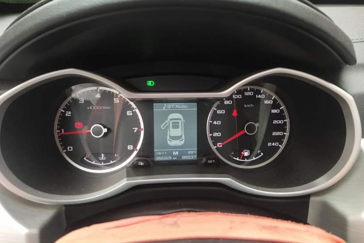 Used Geely Auto Emgrand X7 Sport 2018 2.0L Manual Two-Wheel Drive Zhiya Version Instrument Cluster