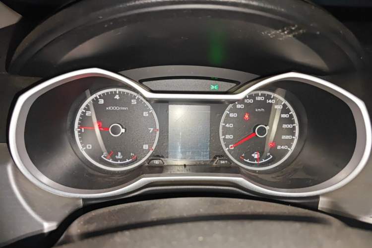 Used Geely Auto Emgrand X7 Sport 2018 2.0L Manual Two-Wheel Drive Zhiya Version Instrument Cluster