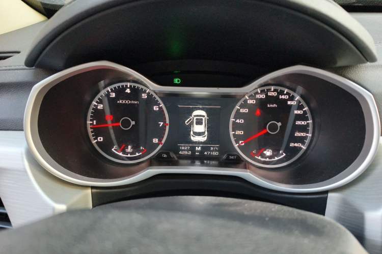 Used Geely Auto Emgrand X7 Sport 2018 2.0L Manual Two-Wheel Drive Zhiya Version Instrument Cluster