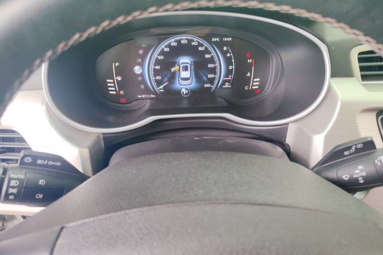 Used Geely Auto Emgrand X7 Sport 2018 1.8TD Automatic Two-Wheel Drive Smart 4G Connected Version Instrument Cluster