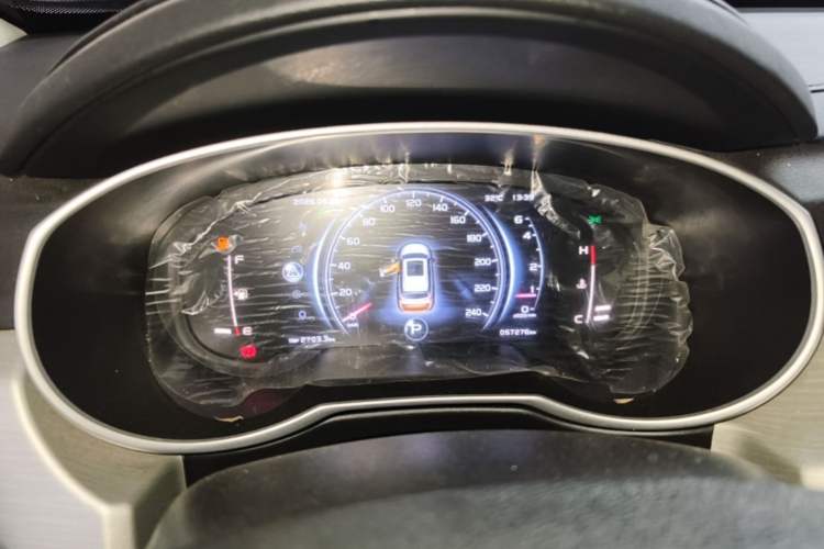 Used Geely Auto Emgrand X7 Sport 2018 1.8TD Automatic Two-Wheel Drive Smart Connect 4G Internet Edition Instrument Cluster