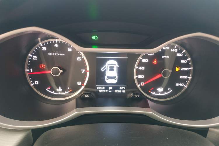 Used Geely Auto Emgrand X7 Sport 2018 1.8TD Automatic Two-Wheel Drive Zhiya Model Instrument Cluster