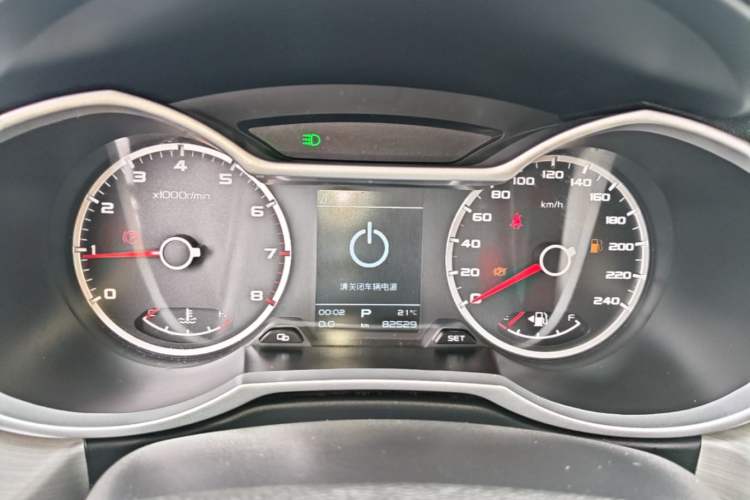 Used Geely Auto Emgrand X7 Sport 2018 1.8TD Automatic Two-Wheel Drive Zhiya Model Instrument Cluster