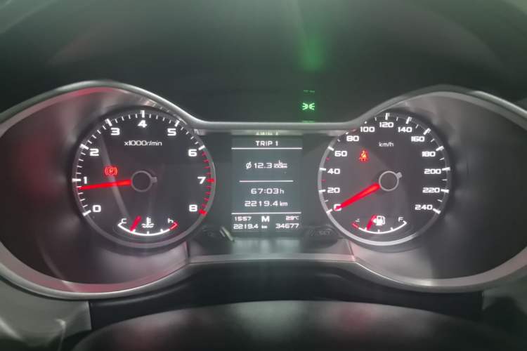 Used Geely Auto Emgrand X7 Sport 2018 2.0L Manual Two-Wheel Drive Zhiya Version Instrument Cluster