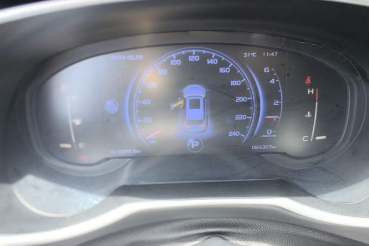 Used Geely Auto Emgrand X7 Sport 2018 1.8TD Automatic Two-Wheel Drive Smart Connect 4G Internet Edition Instrument Cluster