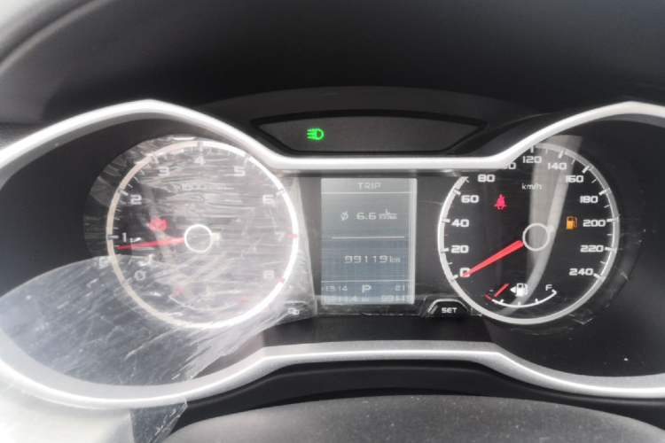 Used Geely Auto Emgrand X7 Sport 2018 1.8TD Automatic Two-Wheel Drive Zhiya Model Instrument Cluster