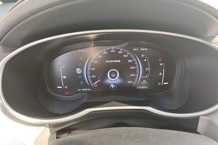 Used Geely Auto Emgrand X7 Sport 2018 1.8TD Automatic Two-Wheel Drive Smart Connect 4G Internet Edition Instrument Cluster