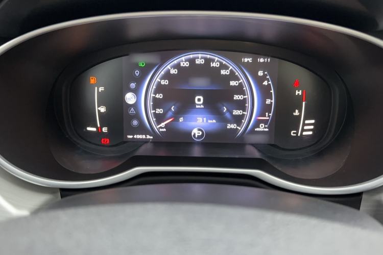 Used Geely Auto Emgrand X7 Sport 2018 1.8TD Automatic Two-Wheel Drive Smart Connect 4G Internet Edition Instrument Cluster