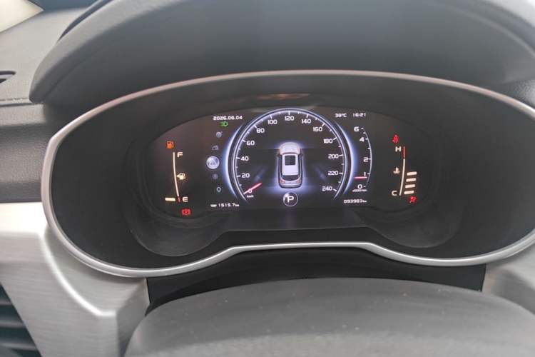 Used Geely Auto Emgrand X7 Sport 2018 1.8TD Automatic Two-Wheel Drive Smart Connect 4G Internet Edition Instrument Cluster