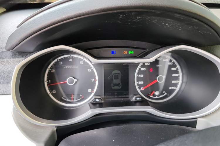 Used Geely Auto Emgrand X7 Sport 2018 1.8TD Automatic Two-Wheel Drive Zhiya Model Instrument Cluster