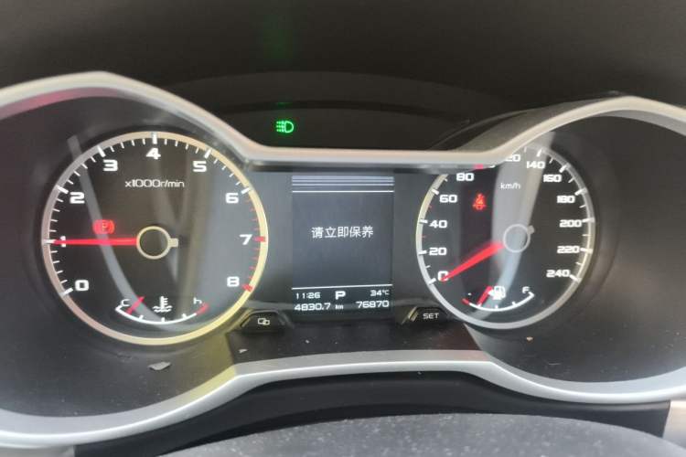 Used Geely Auto Emgrand X7 Sport 2018 1.8TD Automatic Two-Wheel Drive Zhiya Model Instrument Cluster