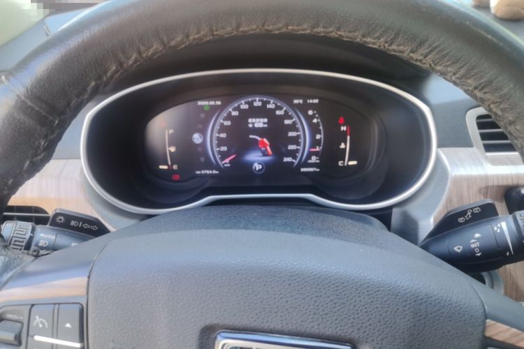 Used Geely Auto Emgrand X7 Sport 2018 1.8TD Automatic Two-Wheel Drive Smart Connect 4G Internet Edition Instrument Cluster