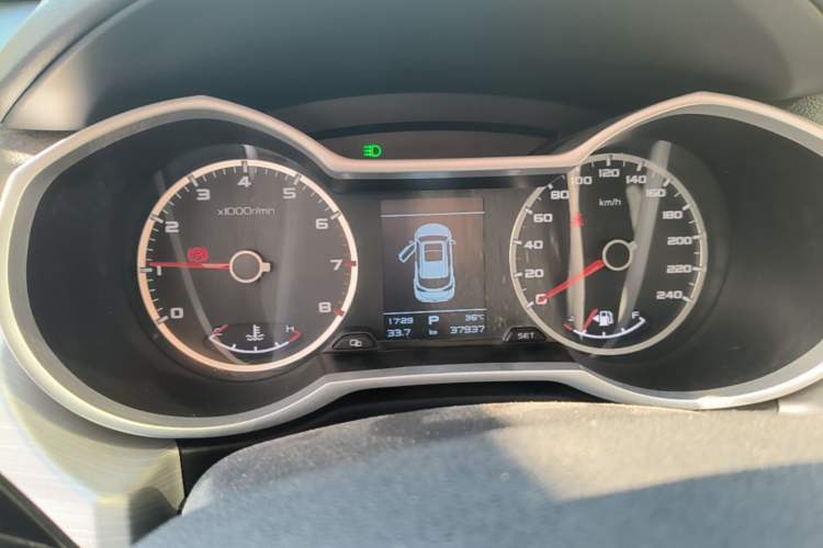 Used Geely Auto Emgrand X7 Sport 2018 1.8TD Automatic Two-Wheel Drive Zhiya Model Instrument Cluster