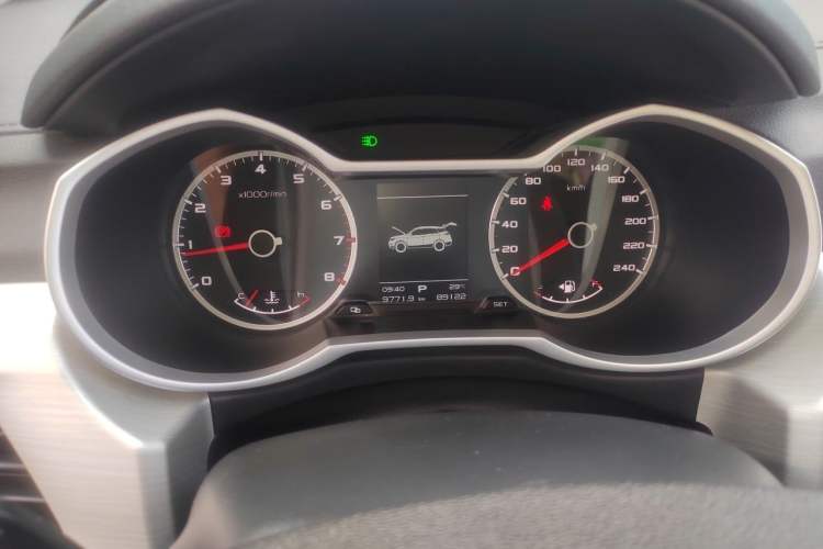 Used Geely Auto Emgrand X7 Sport 2018 1.8TD Automatic Two-Wheel Drive Zhiya Model Instrument Cluster